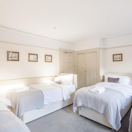 City Centre Stunning House-Roman Baths - 3Min Walk - 4 Bedrooms Extérieur photo