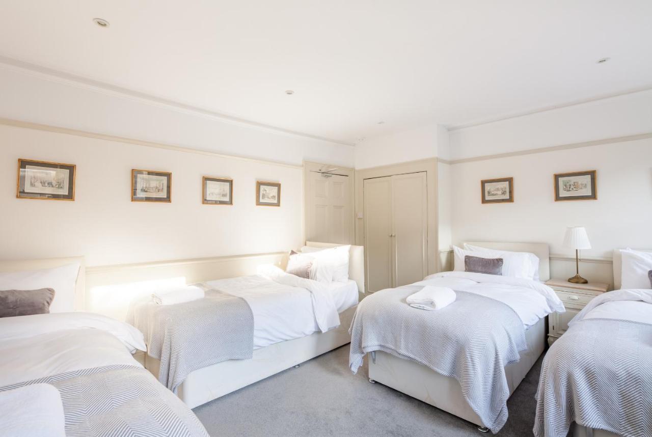 City Centre Stunning House-Roman Baths - 3Min Walk - 4 Bedrooms Extérieur photo